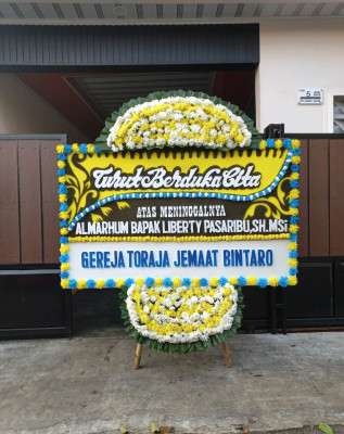 Papan Bunga Duka di Janah Jari